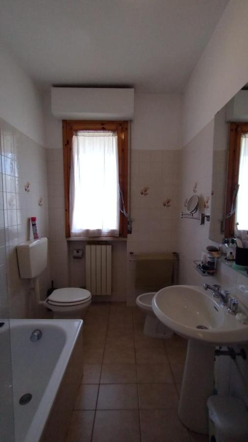 Apartament La Casa Dei Viaggiatori - Viareggio - Posto Auto Gratuito Zewnętrze zdjęcie